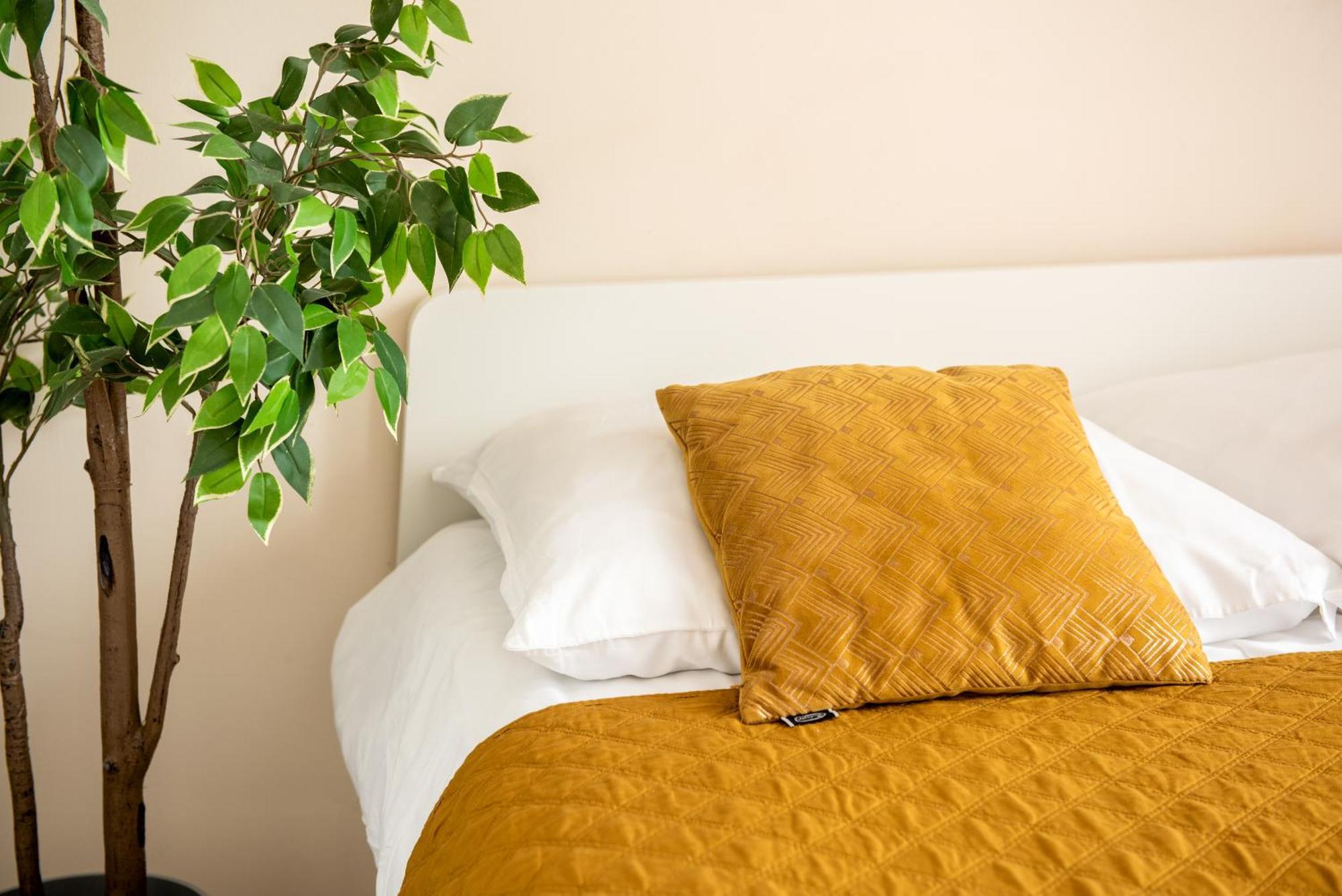 Cozy Modern Astoria Magic Orange Old Town * Krakau