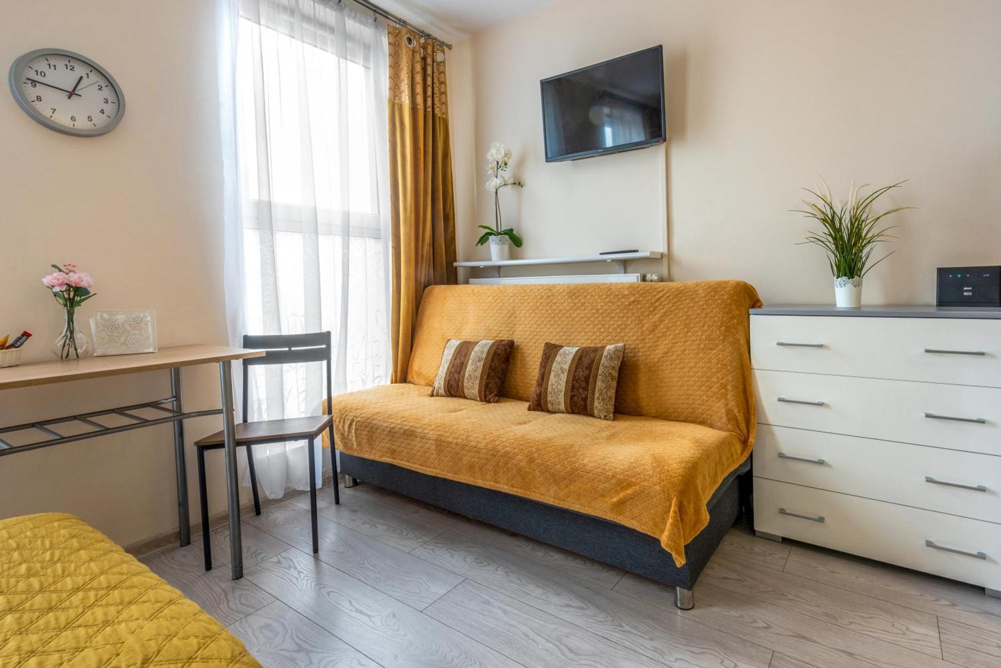 Apartment Cozy Modern Astoria Magic Orange Old Town *