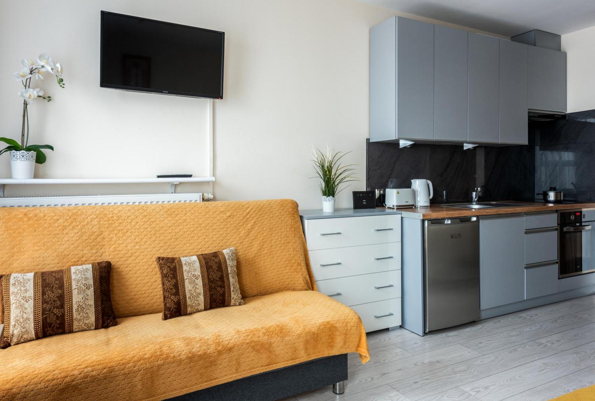 Apartment Cozy Modern Astoria Magic Orange Old Town *