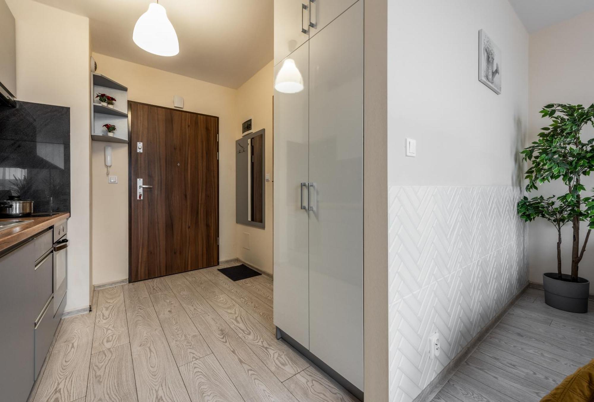 Cozy Modern Astoria Magic Orange Old Town Krakow